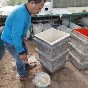 010763ef-dc23-48f1-b7a