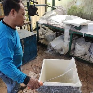 d2cb9885-304e-47cf-874