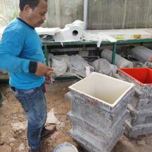 d63e4335-4891-40a0-838